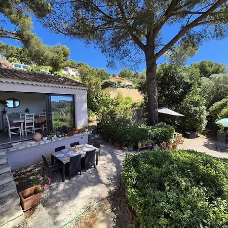 Jolie Villa, Climatisation, Wifi, Jardin, Proche